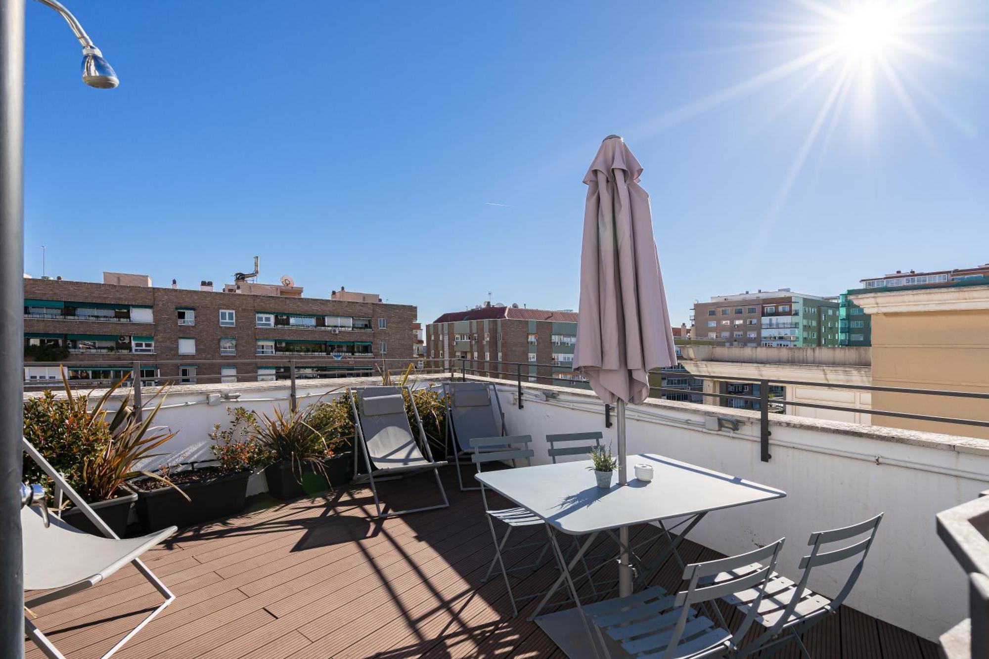מדריד Feelathome Waldorf Suites Apartments מראה חיצוני תמונה