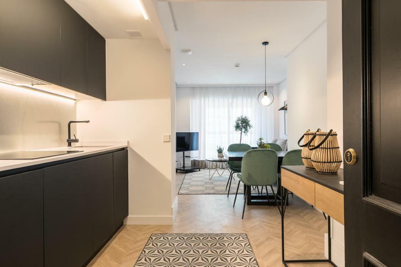 מדריד Feelathome Waldorf Suites Apartments מראה חיצוני תמונה