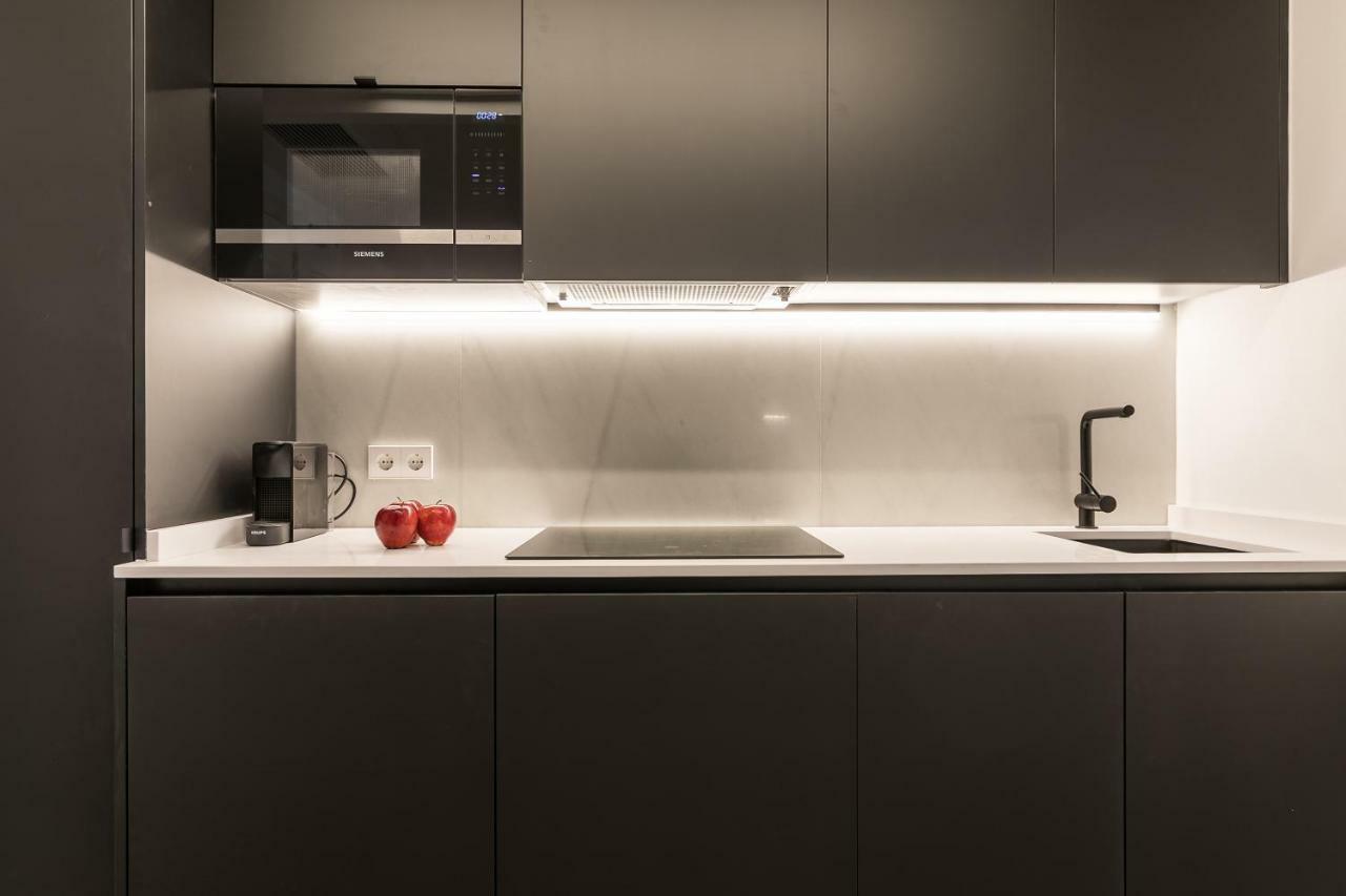 מדריד Feelathome Waldorf Suites Apartments מראה חיצוני תמונה